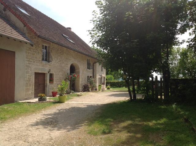 Chez Robert Et Catherine Dompierre-sur-Mont Exteriér fotografie